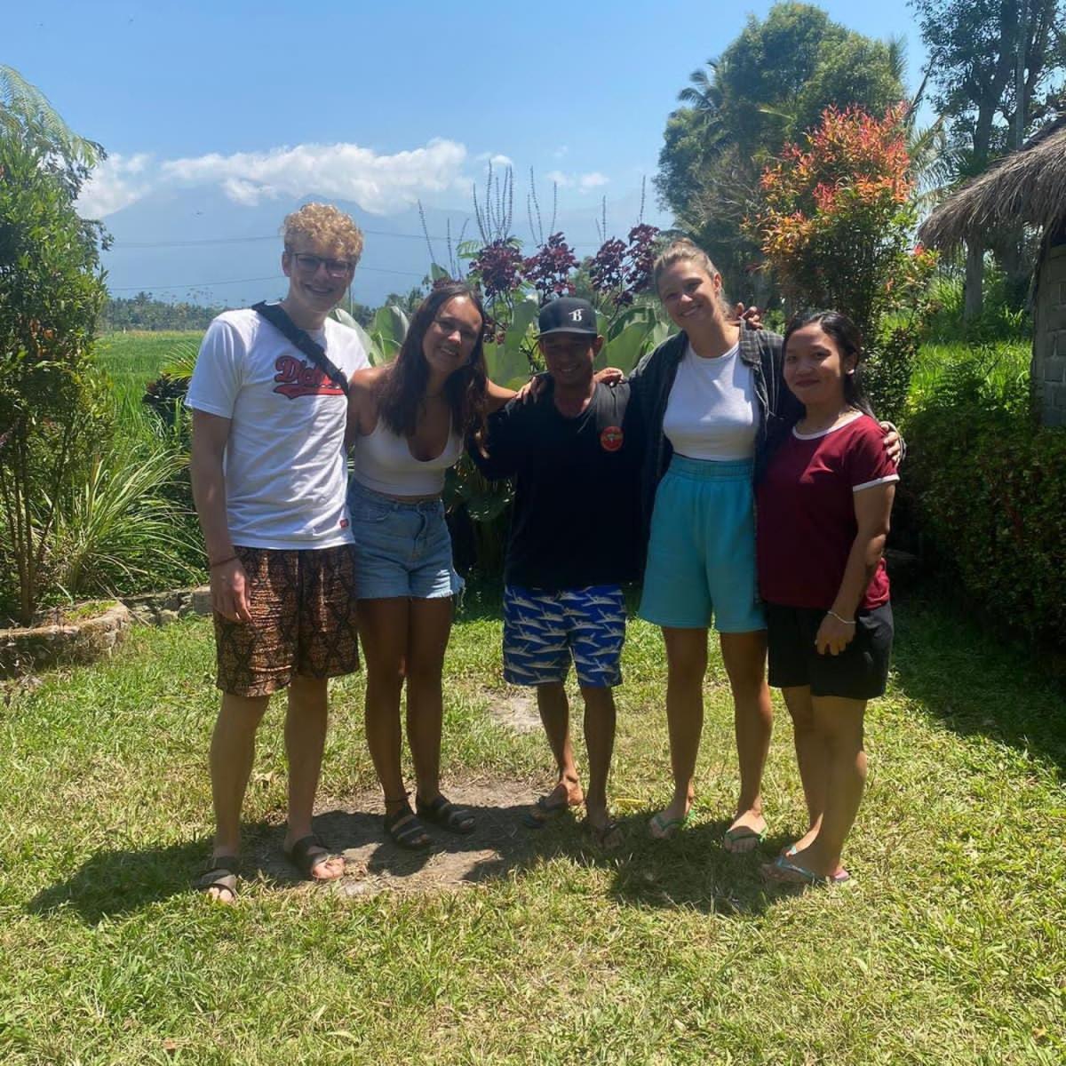 New Rinjani Homestay Тетебату Номер фото